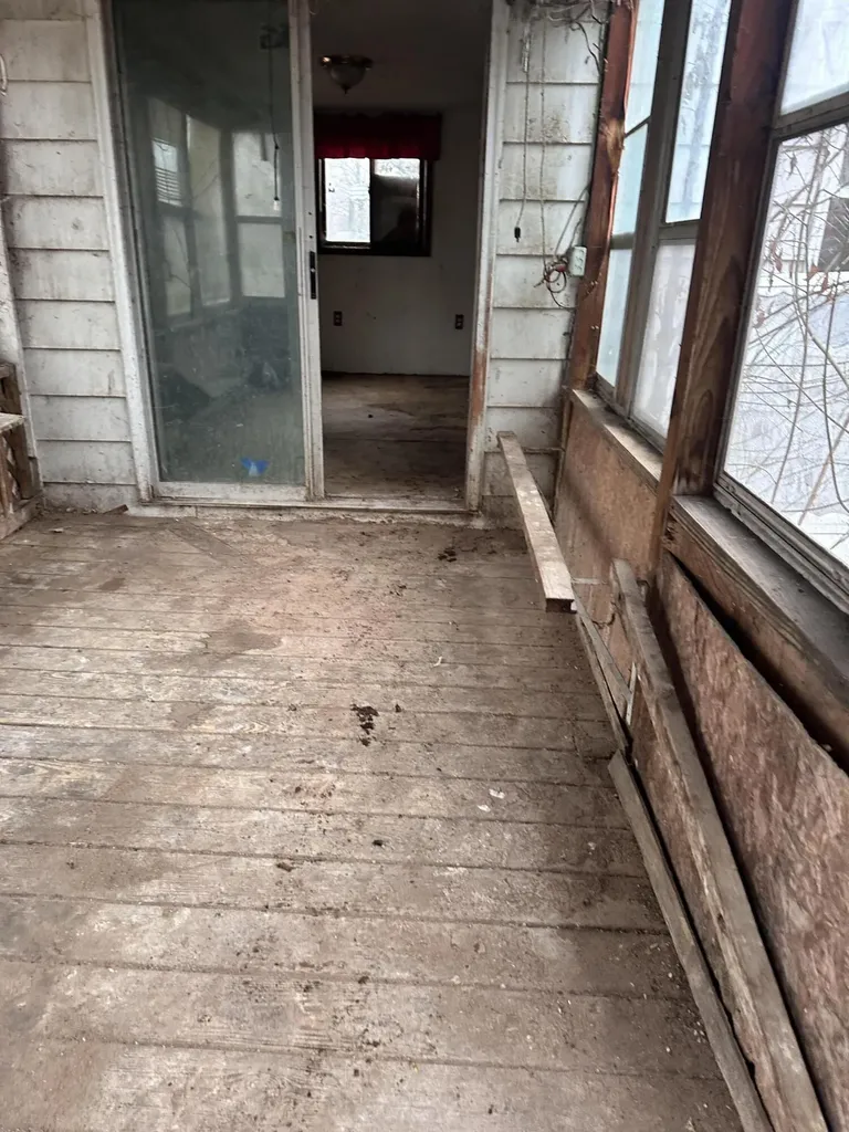 320 Lutzke Road Thomas Township MI 48609