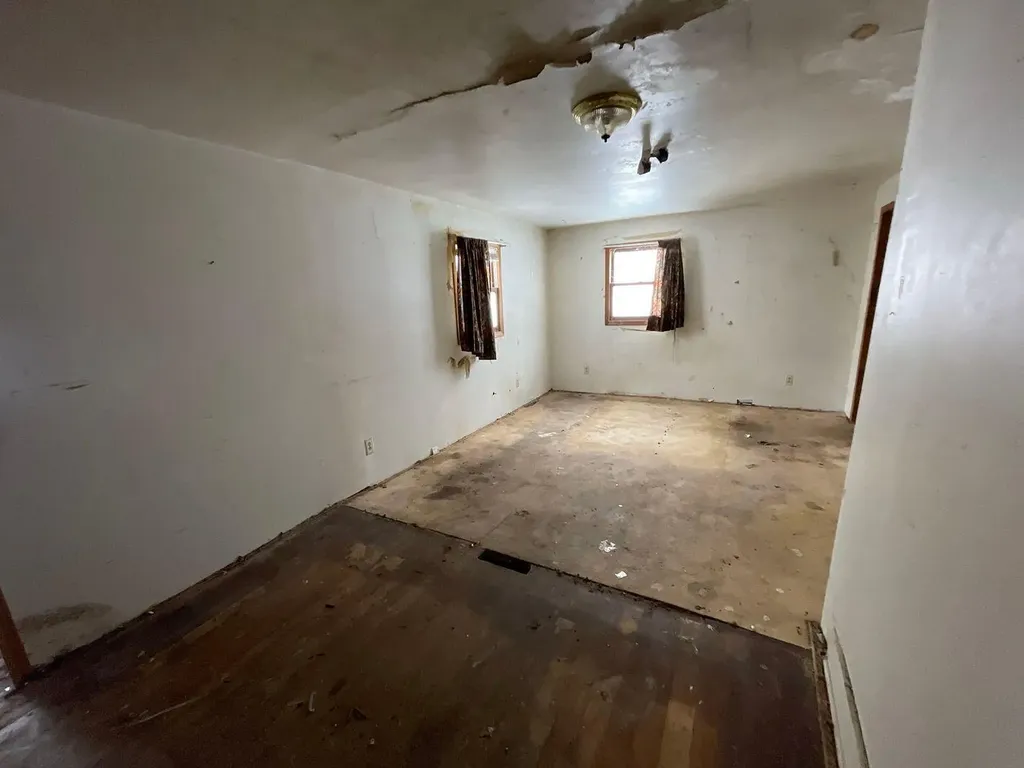 320 Lutzke Road Thomas Township MI 48609