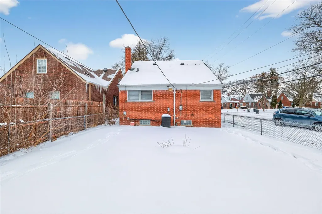 11101 Craft Street Detroit City MI 48224
