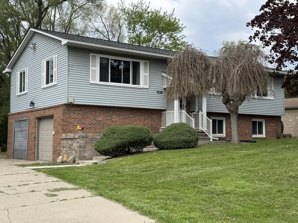 24213 Broadview Street Farmington Hills City MI 48336