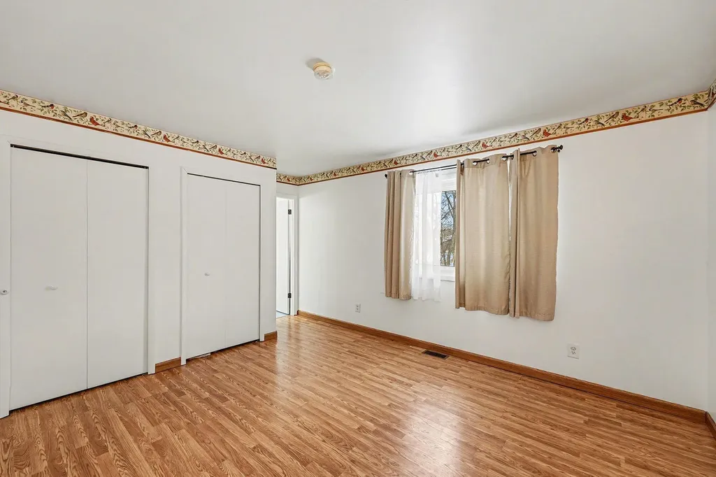 24213 Broadview Street Farmington Hills City MI 48336