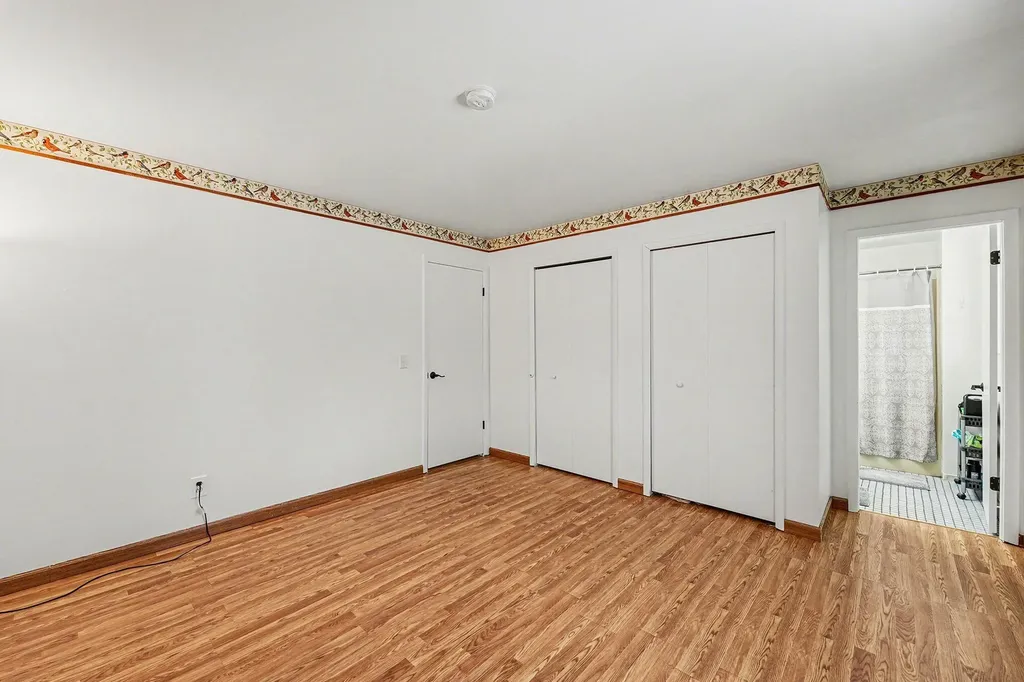 24213 Broadview Street Farmington Hills City MI 48336