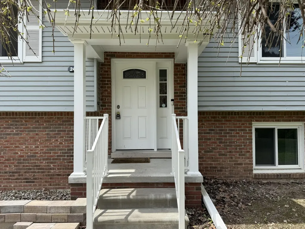 24213 Broadview Street Farmington Hills City MI 48336