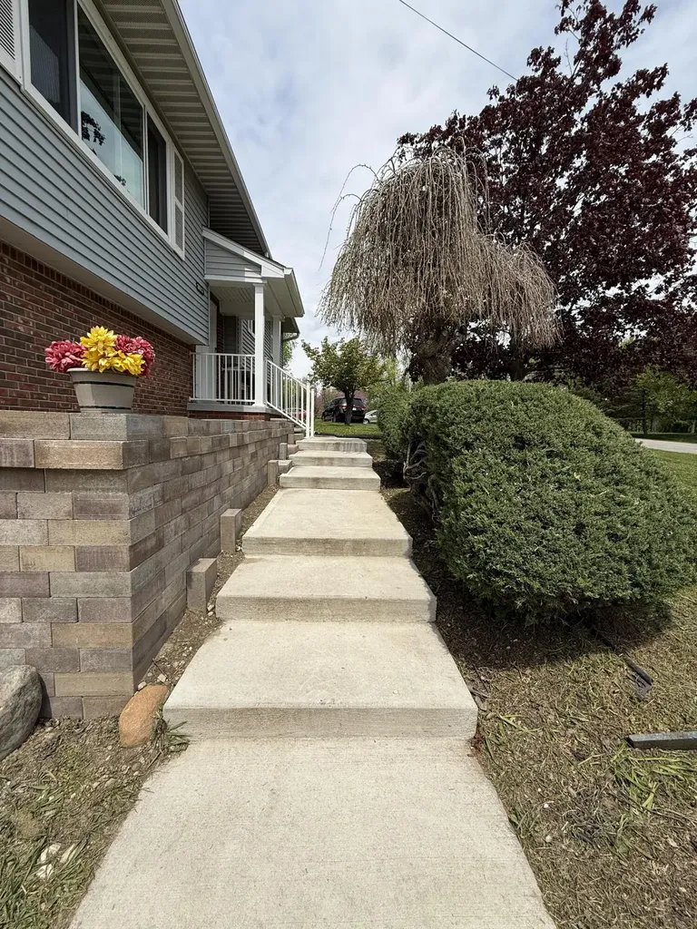 24213 Broadview Street Farmington Hills City MI 48336