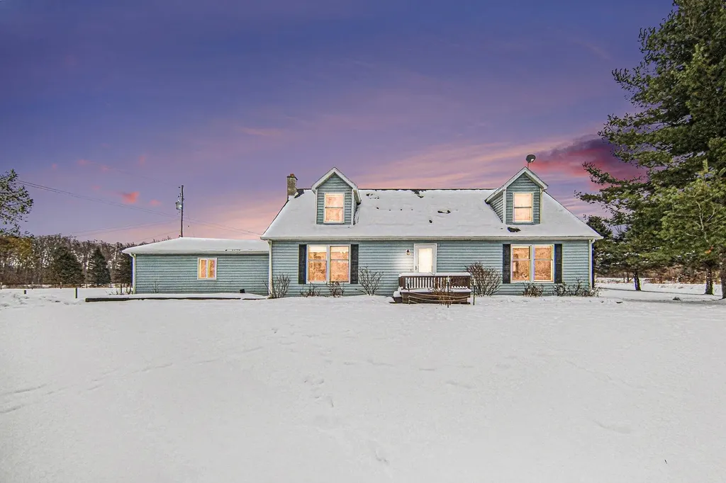 10955 Sooten Road Manchester Township MI 48158