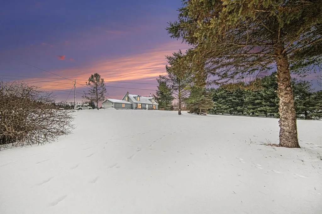 10955 Sooten Road Manchester Township MI 48158