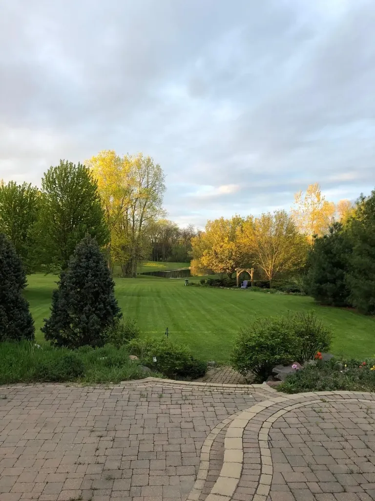 1335 N Silo Ridge Drive Pittsfield Charter Township MI 48108