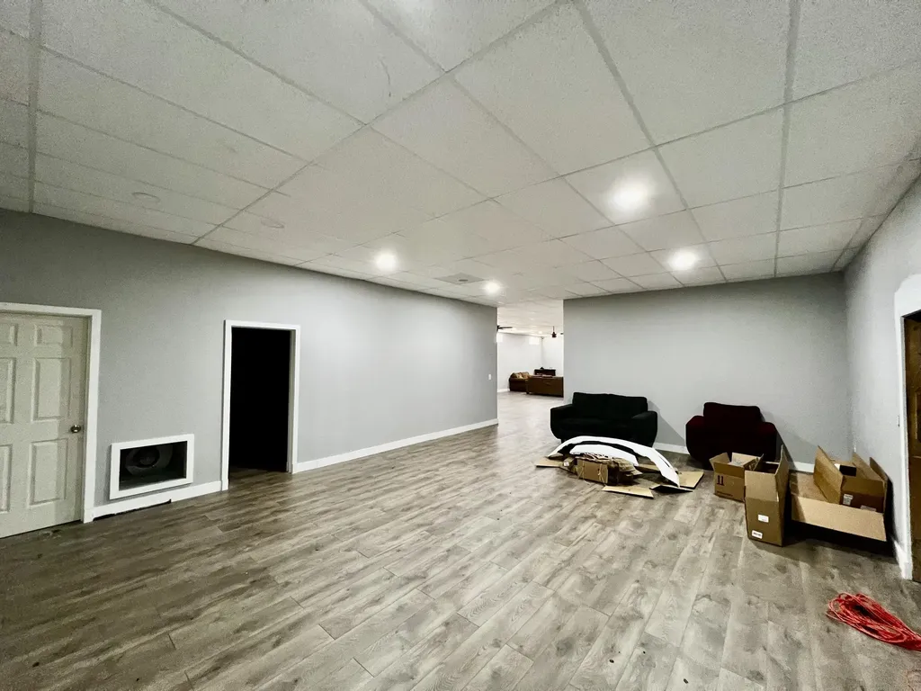 6450 E Hancock Street Detroit City MI 48207