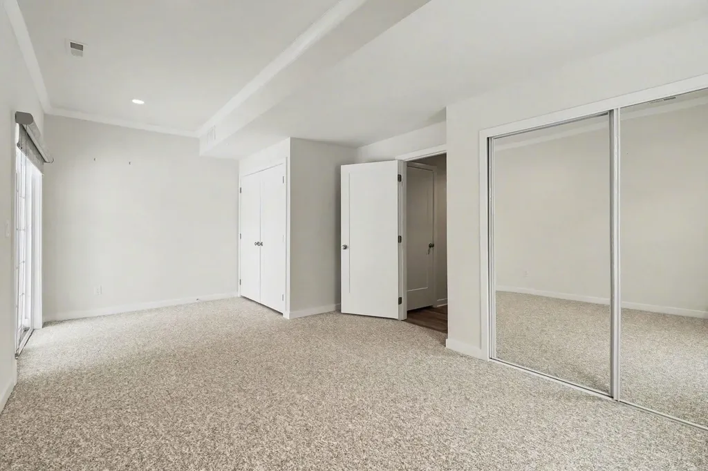 2824 Ridington Road Ann Arbor City MI 48105
