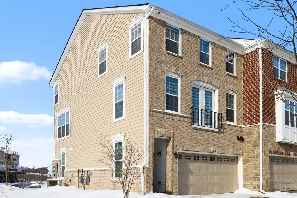 2824 Ridington Road Ann Arbor City MI 48105