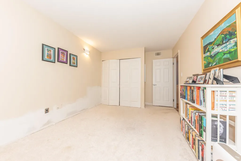 2407 Packard, 43e Street Ann Arbor City MI 48104