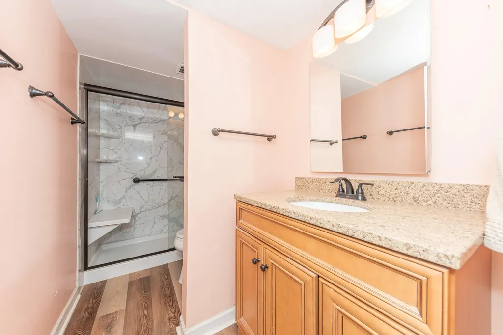 2407 Packard, 43e Street Ann Arbor City MI 48104