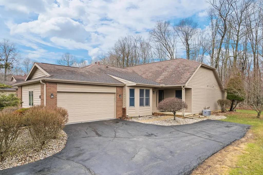 500 Richlyn Drive Adrian Township MI 49221