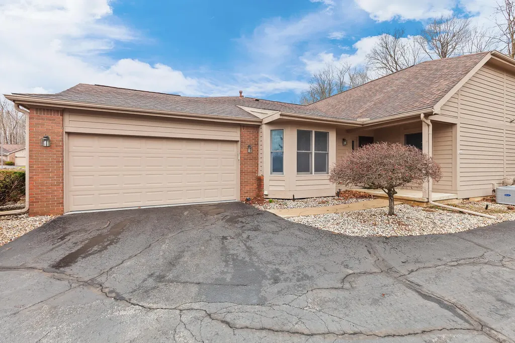 500 Richlyn Drive Adrian Township MI 49221