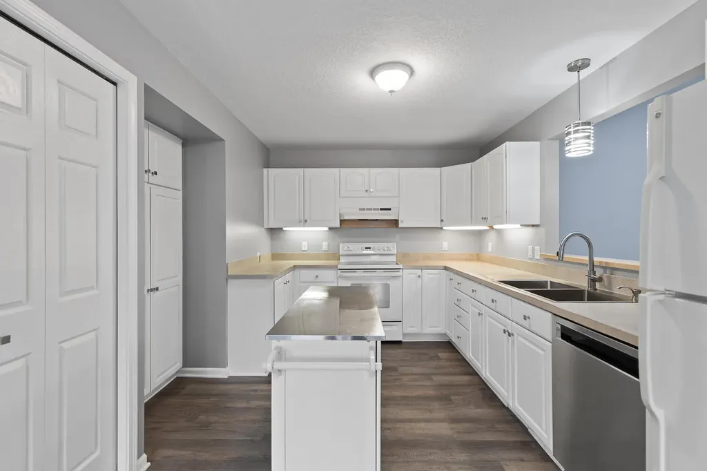 500 Richlyn Drive Adrian Township MI 49221