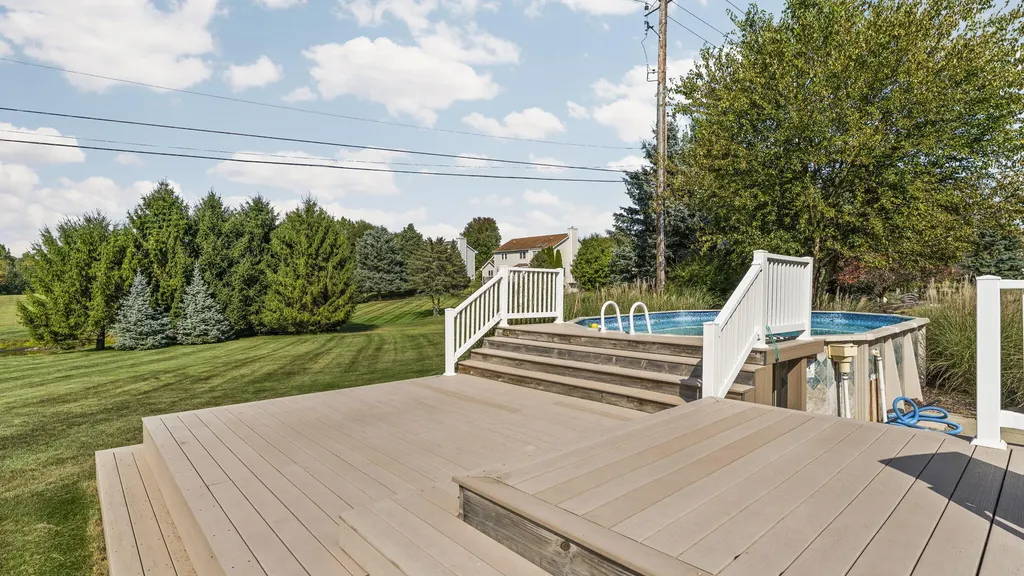2095 Mitchell Road Unknown City MI 48895