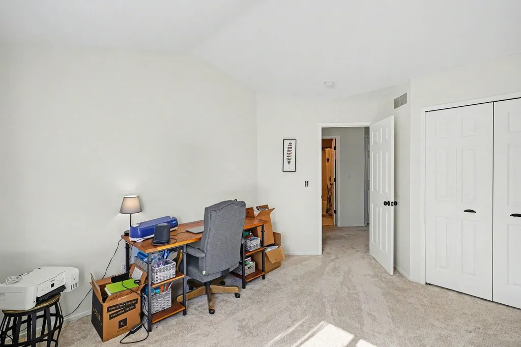 4404 Willow View Court Genoa Township MI 48843