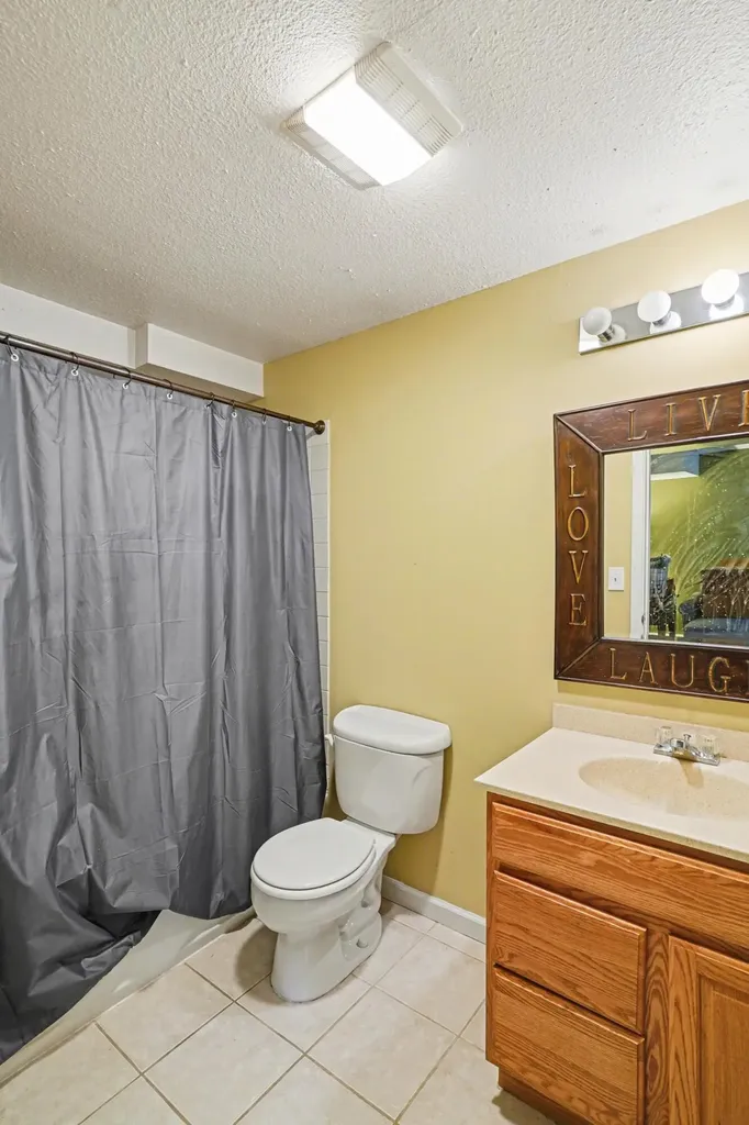 4404 Willow View Court Genoa Township MI 48843