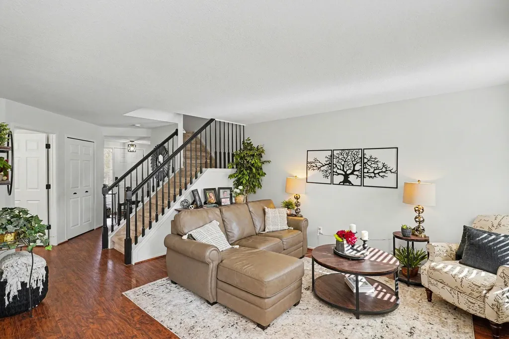 4404 Willow View Court Genoa Township MI 48843