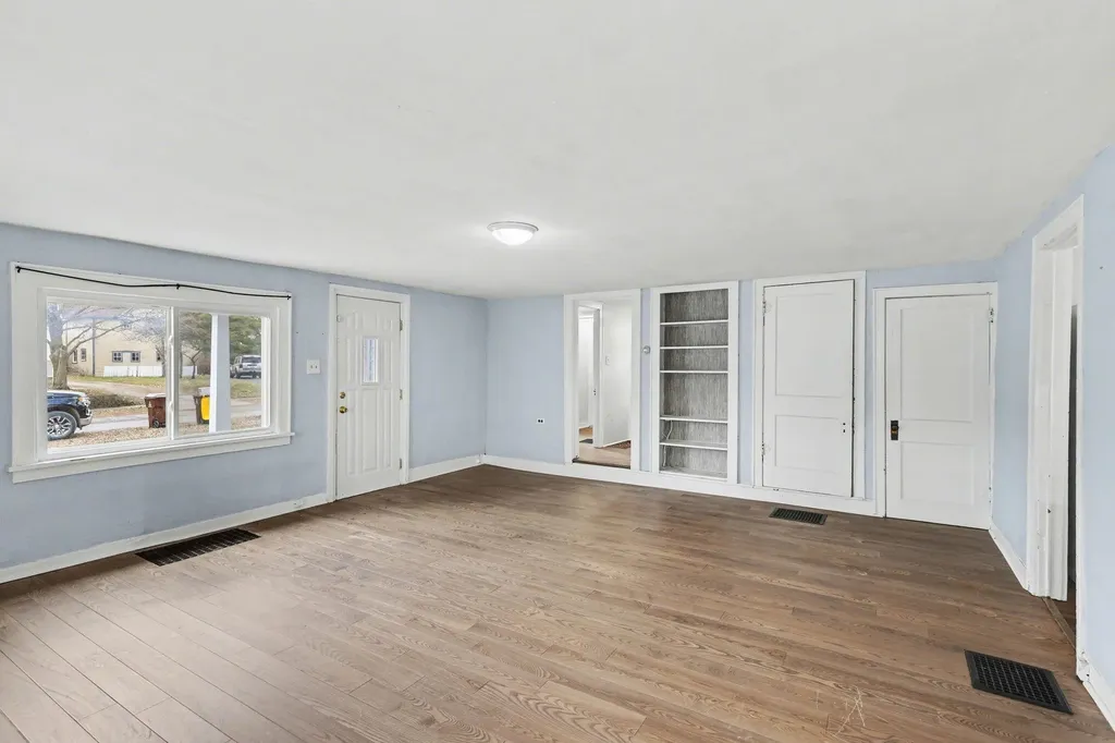 308 S Center Street Stockbridge Township MI 49285