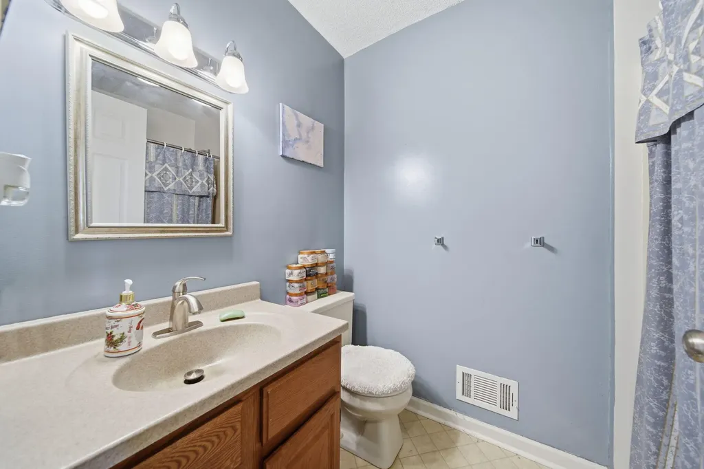 7549 Wadding Drive Cambridge Township MI 49265