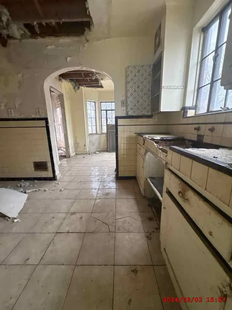 4605 Bedford Street Detroit City MI 48224
