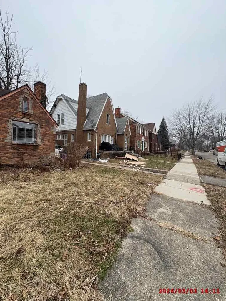 4605 Bedford Street Detroit City MI 48224