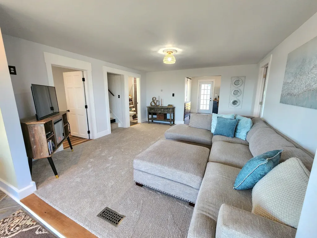 6584 Holloway Road Raisin Township MI 49229