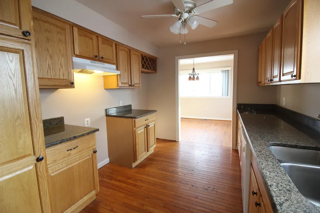 7521 Katherine Street Taylor City MI 48180