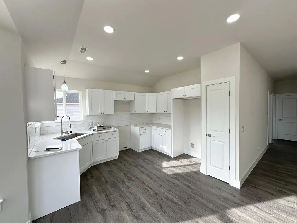 2029 Green Acres Drive Madison Charter Township MI 49221