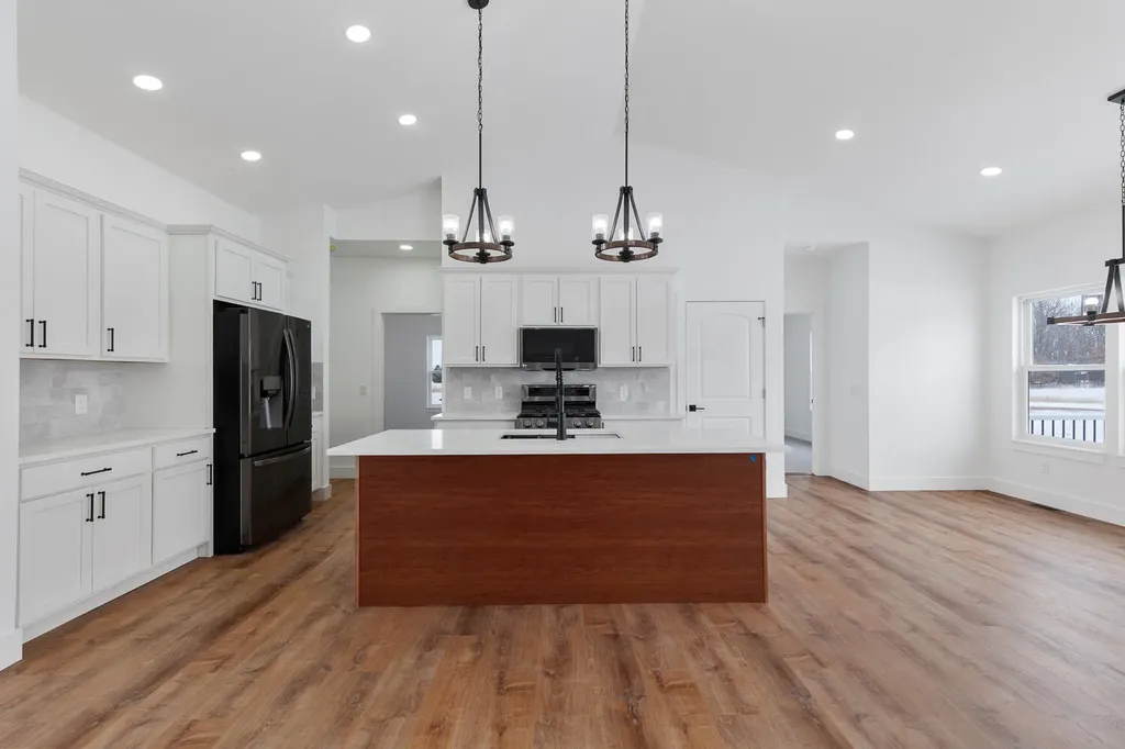 4823 Thompson Heights Drive Adrian Township MI 49221