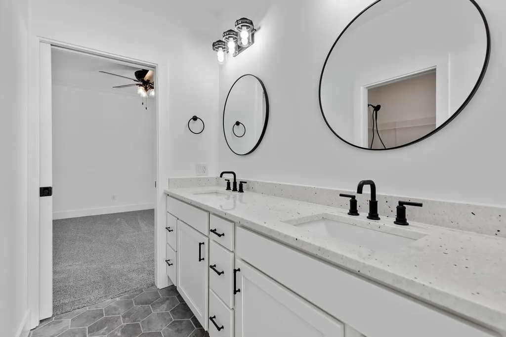4823 Thompson Heights Drive Adrian Township MI 49221