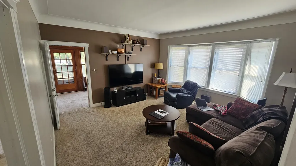 57751 Grand River Avenue Lyon Charter Township MI 48165