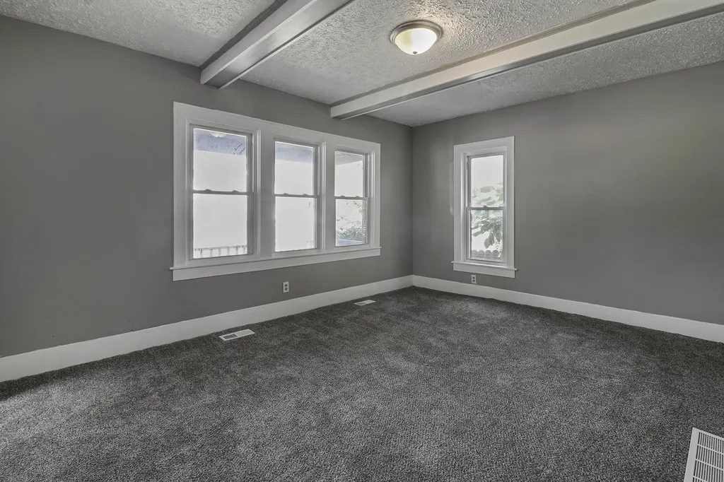 612 N Walnut Street Lansing City MI 48933