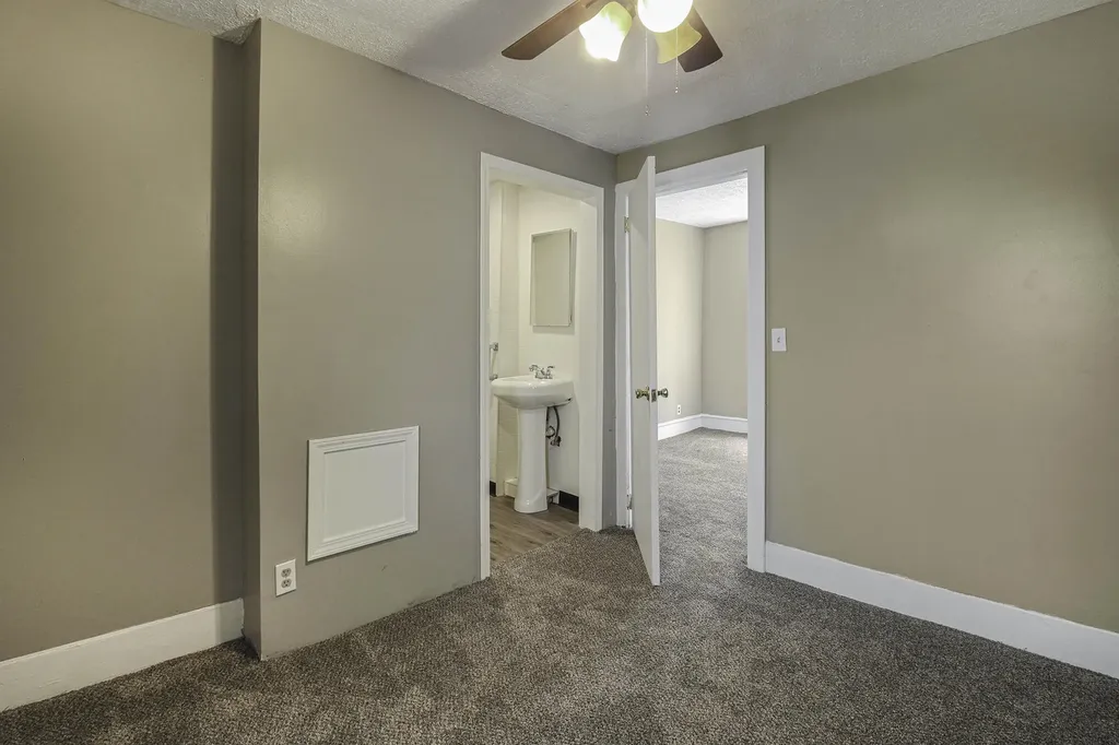 612 N Walnut Street Lansing City MI 48933