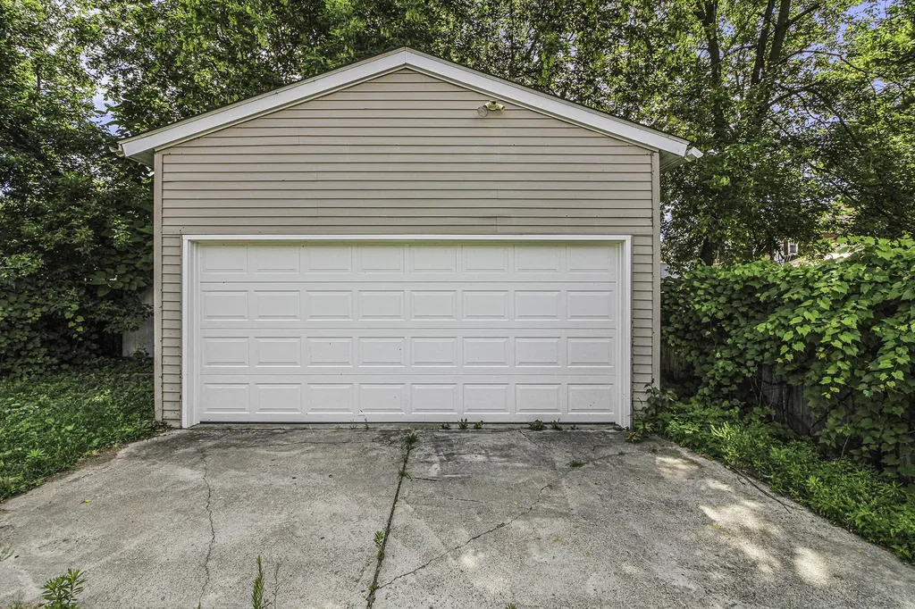 612 N Walnut Street Lansing City MI 48933