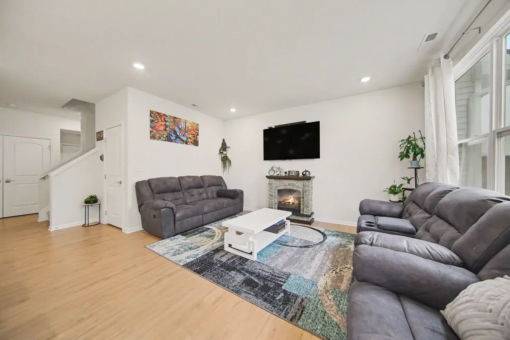 503 Maize Loop Saline Township MI 48176