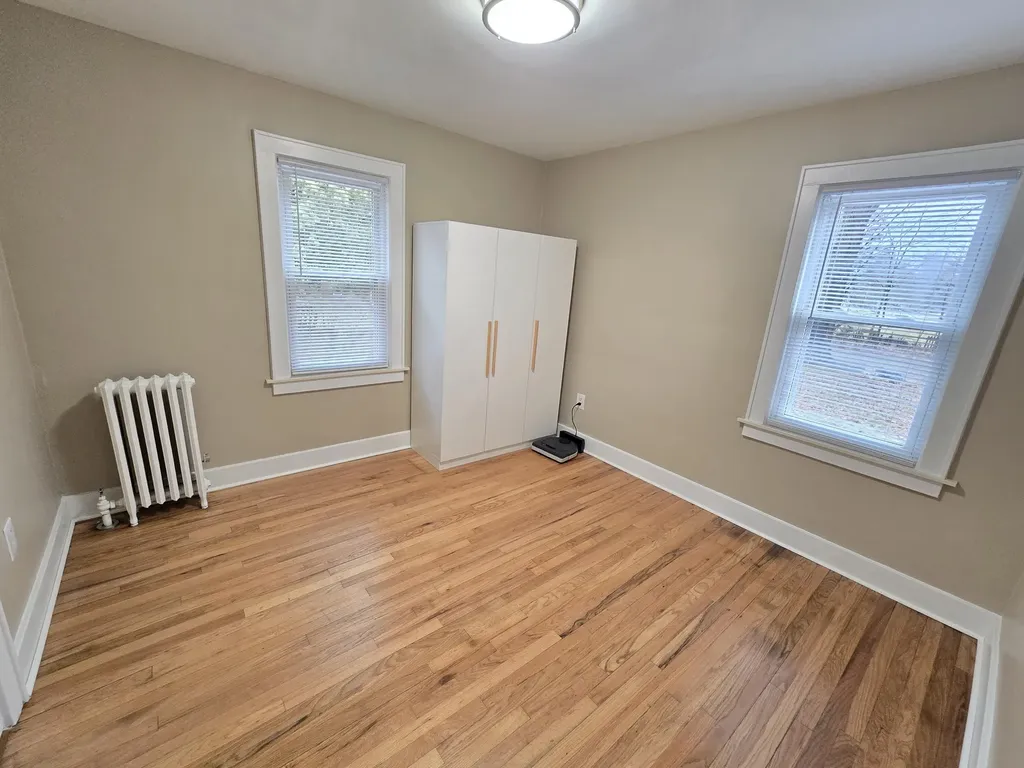 21671 Sunnyview Street Clinton Charter Township MI 48035