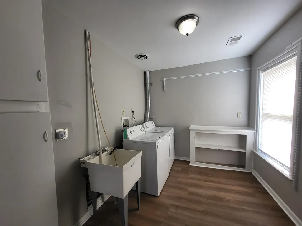 23 Ferrin Place Mt. Clemens City MI 48043