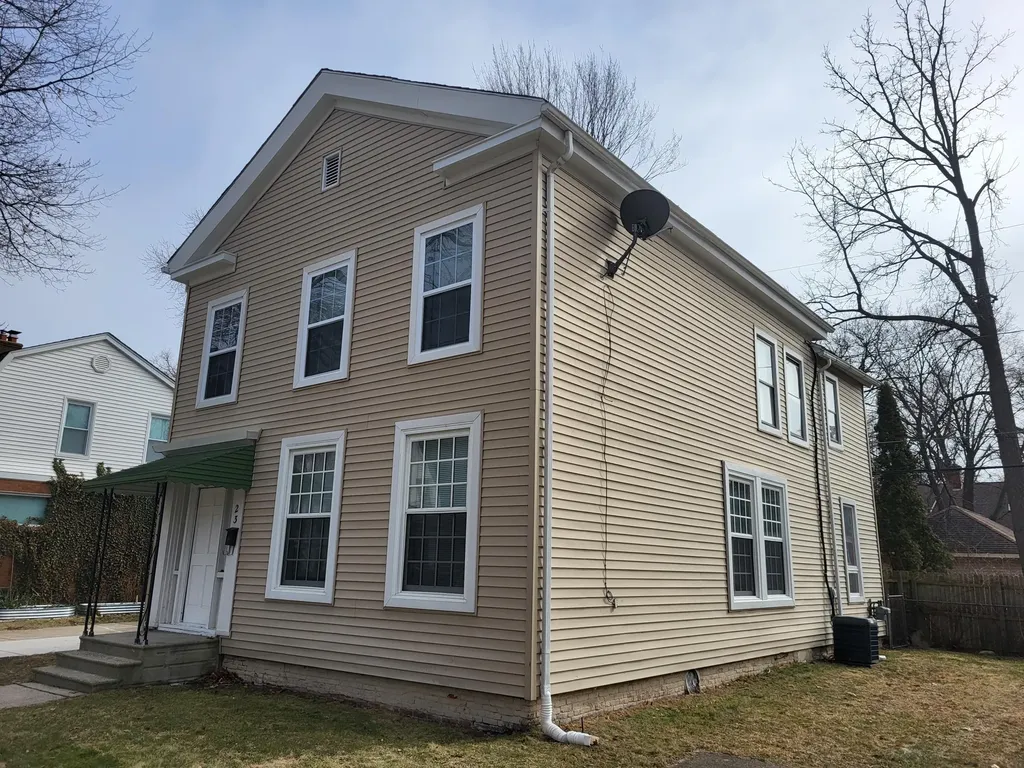 23 Ferrin Place Mt. Clemens City MI 48043