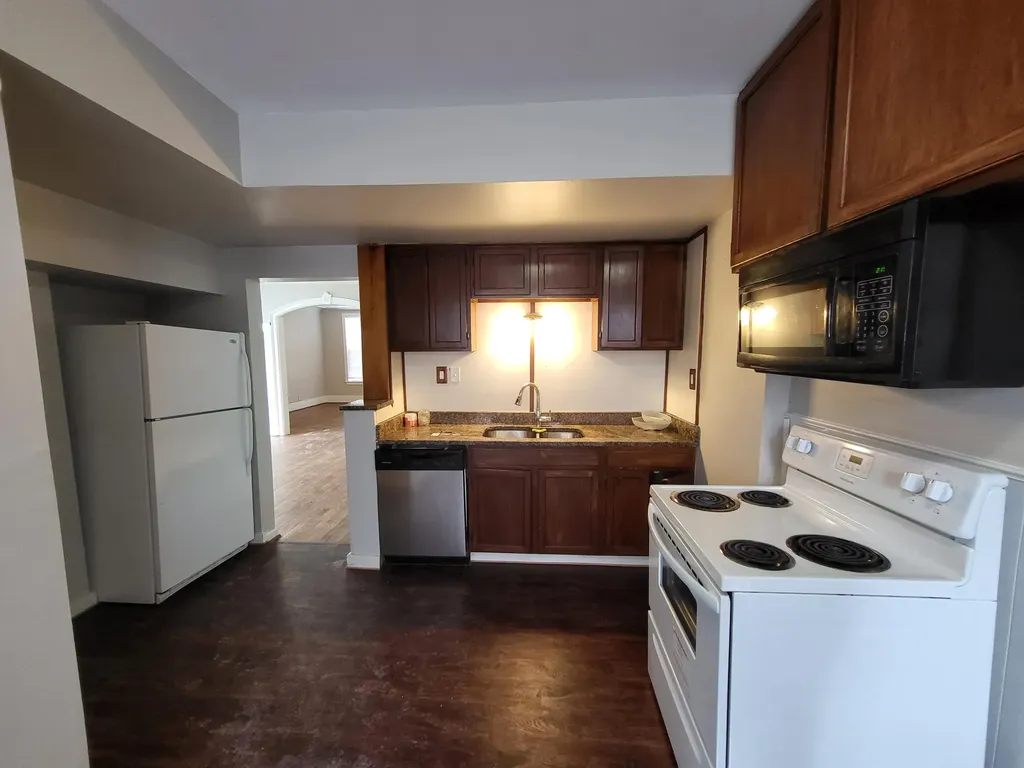 23 Ferrin Place Mt. Clemens City MI 48043