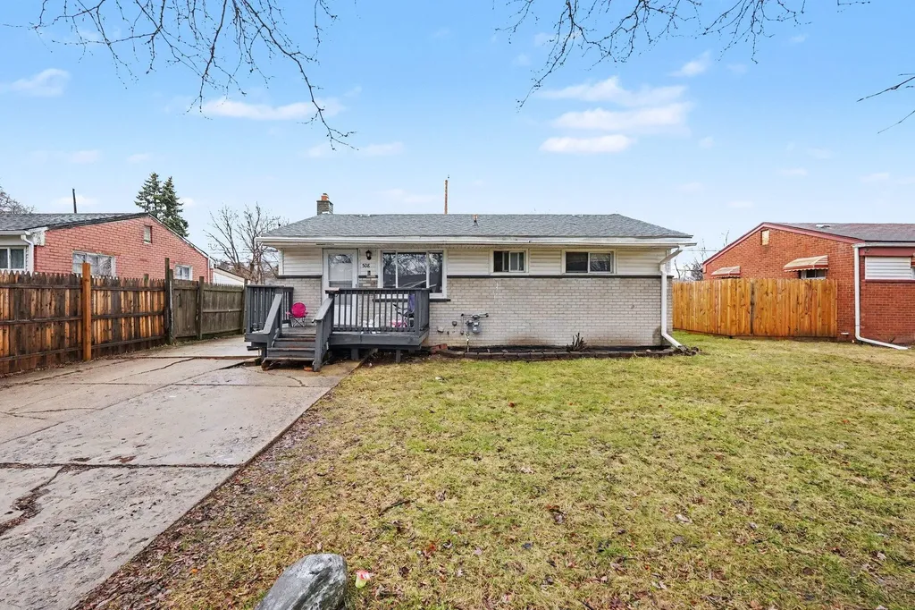 508 Linda Vista Drive Pontiac City MI 48342