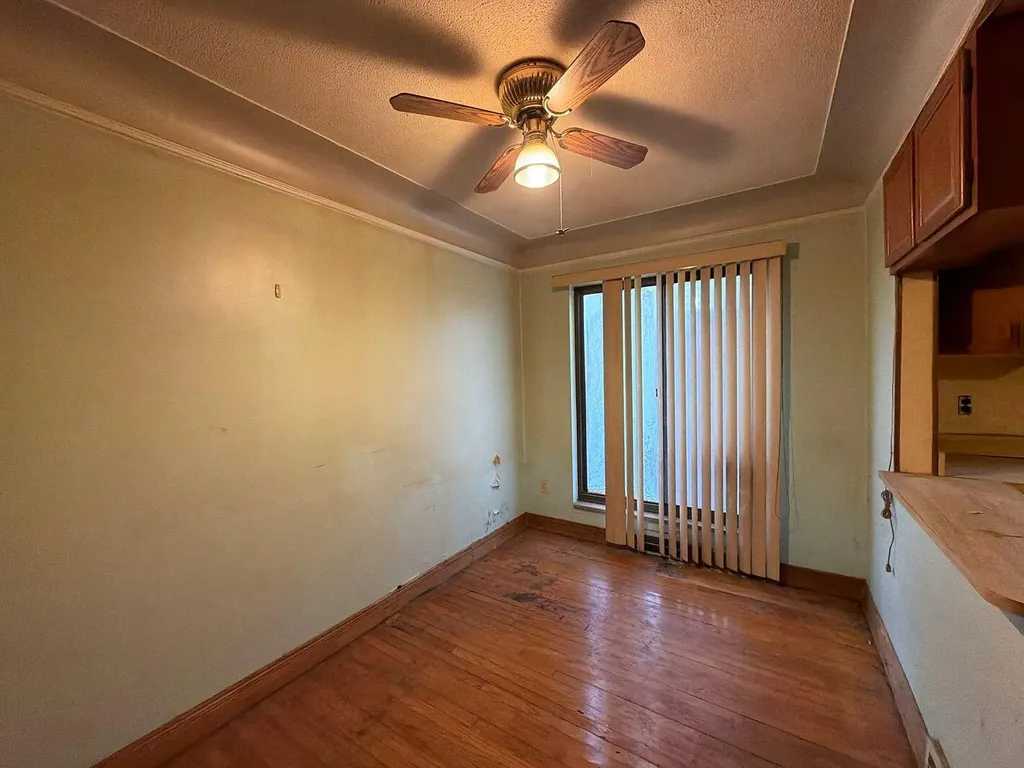 15775 Ward Avenue Detroit City MI 48227