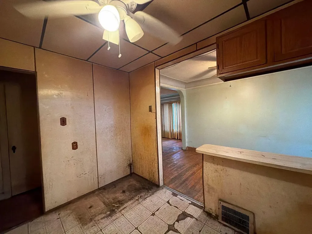 15775 Ward Avenue Detroit City MI 48227