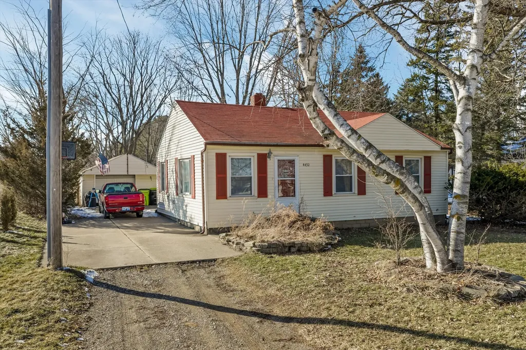 4432 Morrish Road Swartz Creek City MI 48473