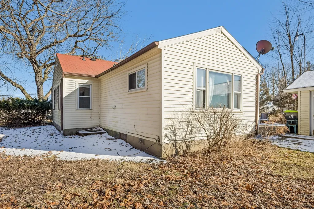 4432 Morrish Road Swartz Creek City MI 48473