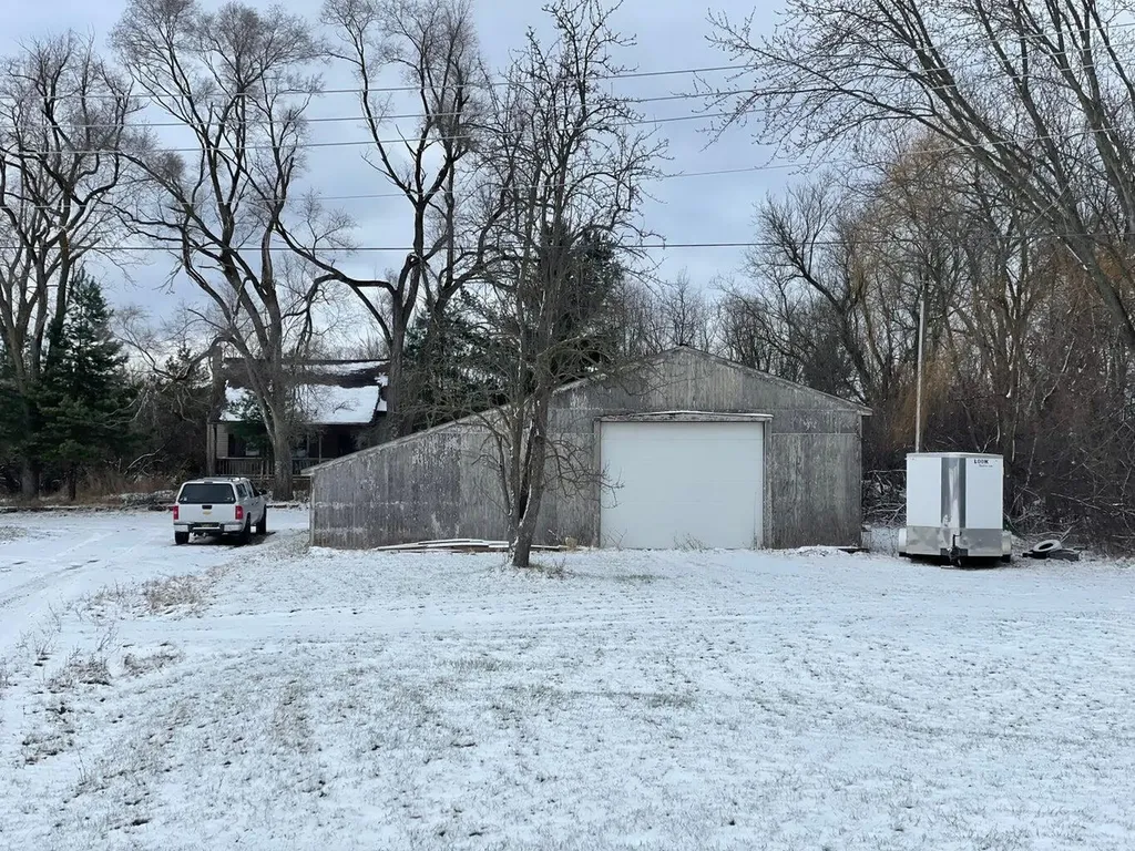 300 Cleveland Street Chelsea City MI 48118