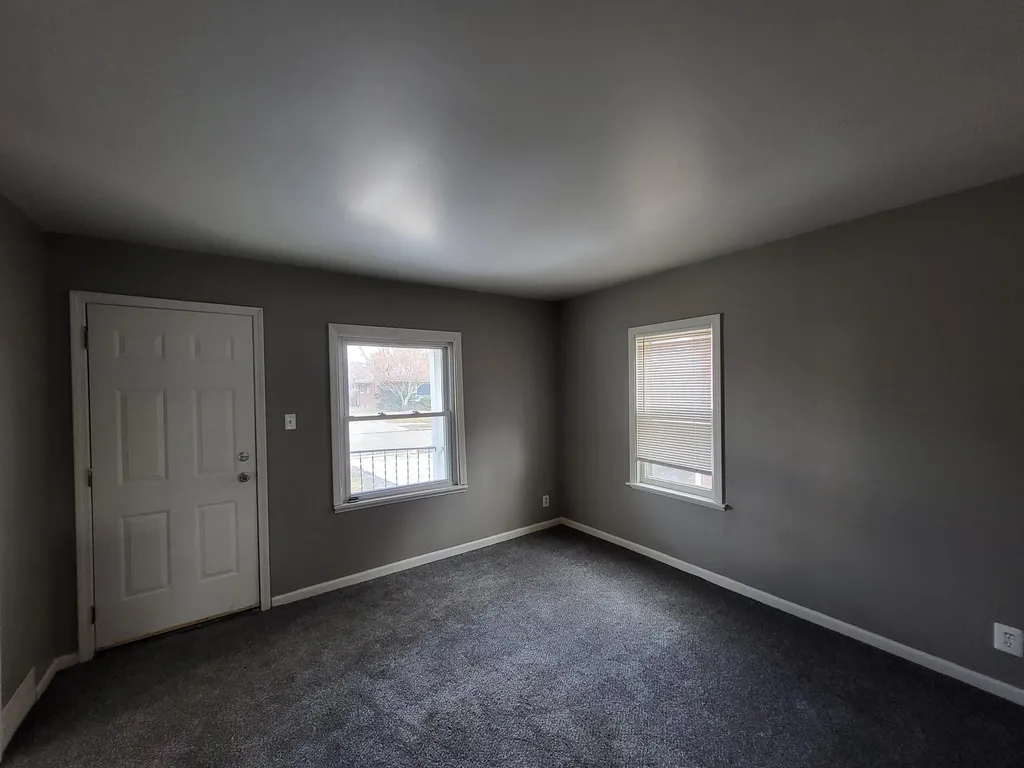 22032 Elizabeth Street St. Clair Shores City MI 48080