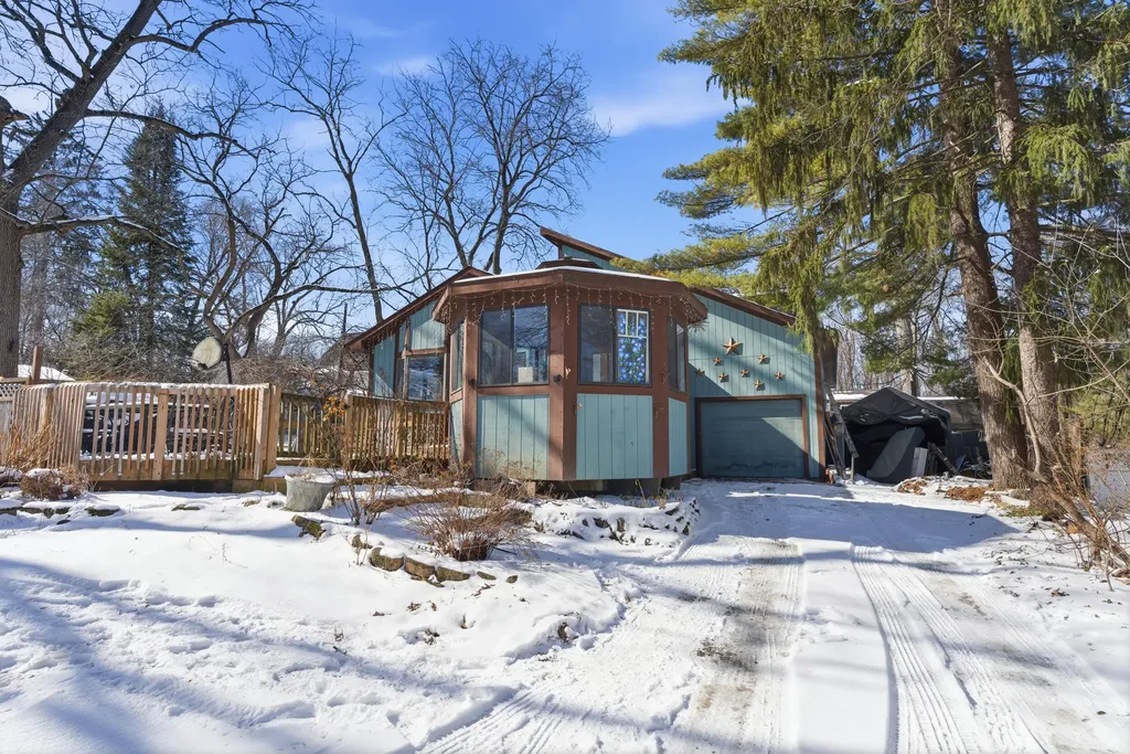 1452 Langfield Street White Lake Charter Township MI 48386