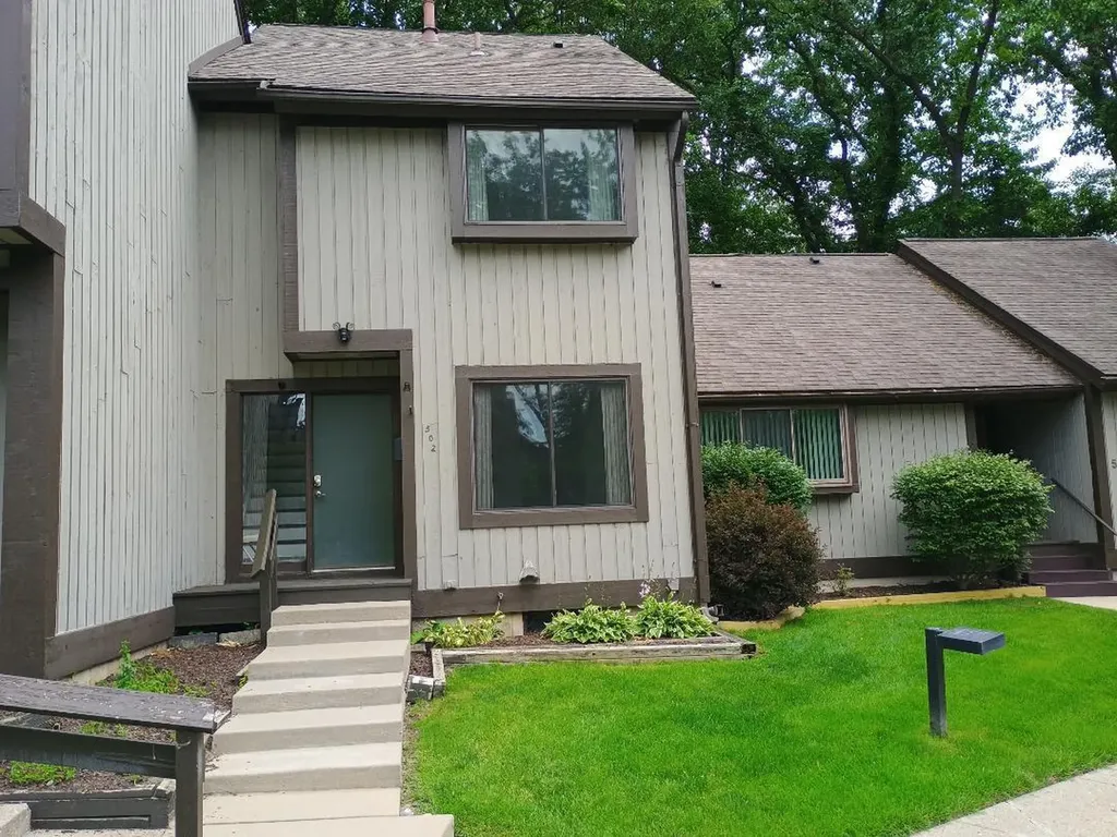 502 Stoneywood Drive Brighton City MI 48116